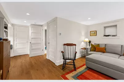 24 Cottage St, Provincetown, MA 02657 - Photo 22