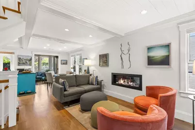 24 Cottage St, Provincetown, MA 02657 - Photo 4