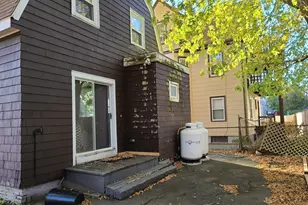 100 Alpine St, Somerville, MA 02145 - Photo 2