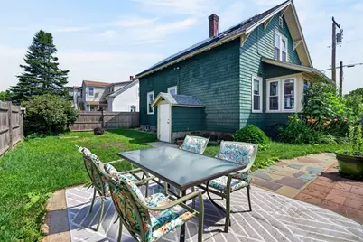 274 Clarendon St, Fitchburg, MA 01420 - Photo 22