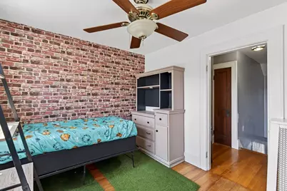 274 Clarendon St, Fitchburg, MA 01420 - Photo 16