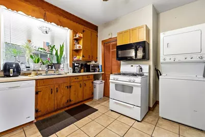 50 Bradford St, Everett, MA 02149 - Photo 6