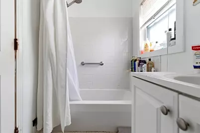 50 Bradford St, Everett, MA 02149 - Photo 24