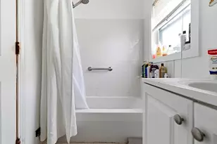 50 Bradford St, Everett, MA 02149 - Photo 24