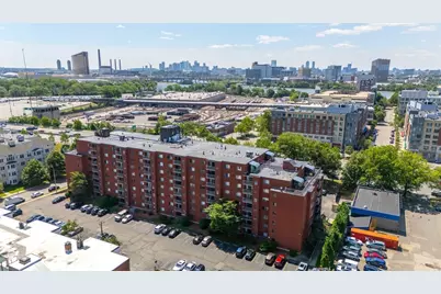 30 Revere Beach Pkwy #610, Medford, MA 02155 - Photo 2