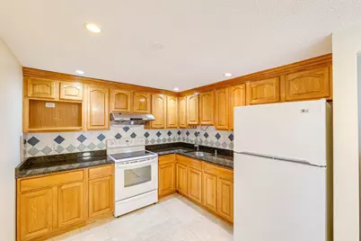 30 Revere Beach Pkwy #610, Medford, MA 02155 - Photo 10