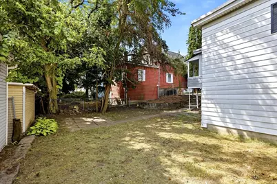 46 Arlington St, Lowell, MA 01854 - Photo 38