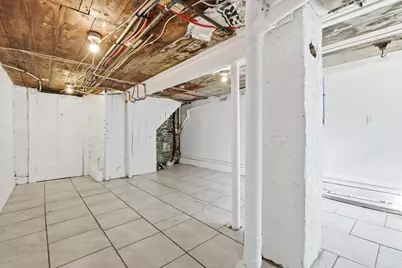46 Arlington St, Lowell, MA 01854 - Photo 32
