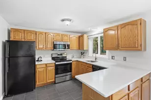 55 Littleton Rd, Ayer, MA 01432 - Photo 6