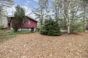 9 Peacock Farm Rd, Lexington, MA 02421 - Photo 4