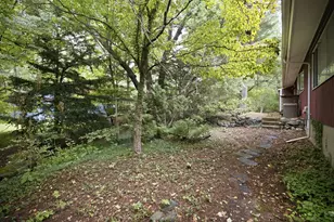 9 Peacock Farm Rd, Lexington, MA 02421 - Photo 22