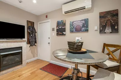 27 Clark Street #6, Boston, MA 02109 - Photo 8