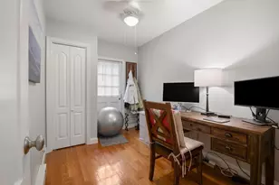 27 Clark St, Boston, MA 02109 - Photo 14