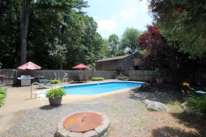 18 Chestnut Street, Middleborough, MA 02346 - Photo 10