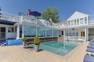 15 Cottage St, Provincetown, MA 02657 - Photo 2