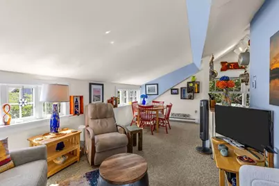 15 Cottage St #8, Provincetown, MA 02657 - Photo 4