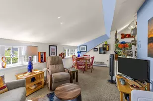 15 Cottage St, Provincetown, MA 02657 - Photo 4