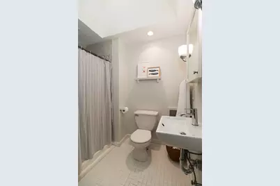 17 Hartz St, Gloucester, MA 01930 - Photo 16