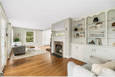 17 Hartz St, Gloucester, MA 01930 - Photo 4