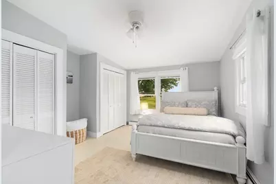 17 Hartz St, Gloucester, MA 01930 - Photo 14