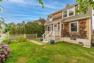 17 Hartz St, Gloucester, MA 01930 - Photo 26