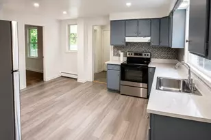 42 Pakachoag St, Auburn, MA 01501 - Photo 10