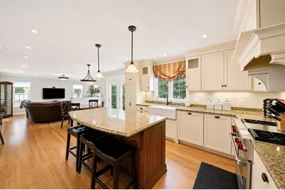 10 Lanes End, Stoughton, MA 02072 - Photo 4