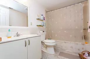 4234 N Main St, Fall River, MA 02720 - Photo 14