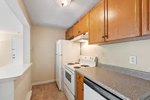 392 Great Rd, Acton, MA 01720 - Photo 6
