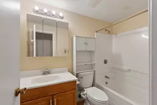 392 Great Rd, Acton, MA 01720 - Photo 8