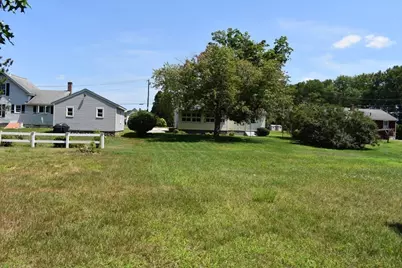118 Blaine Ave, East Brookfield, MA 01515 - Photo 16