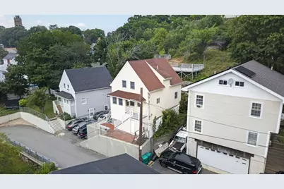 30 Brownville Ave, Lynn, MA 01902 - Photo 4