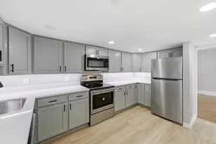 342 Front St, Chicopee, MA 01013 - Photo 12