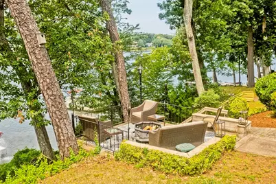 10 Two States Ave, Southwick, MA 01077 - Photo 8