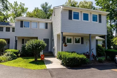 132 Briar Way #132, Greenfield, MA 01301 - Photo 2