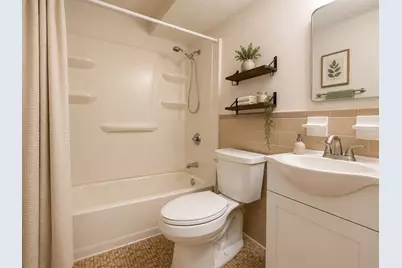 69 W Elm Ter #1, Brockton, MA 02301 - Photo 10