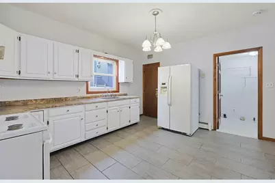 13-15 Heath St, Everett, MA 02149 - Photo 12