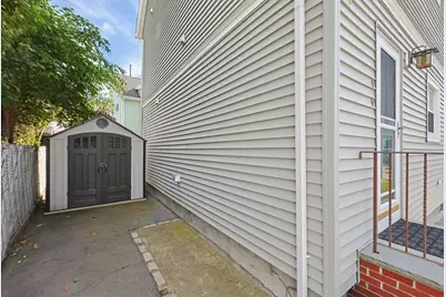 13-15 Heath St, Everett, MA 02149 - Photo 36