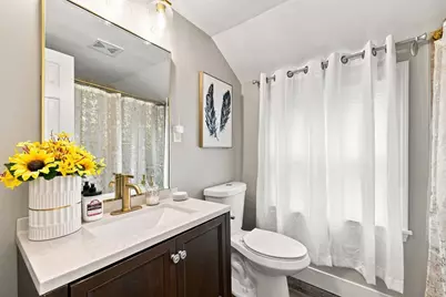 108 Fenway Dr, Springfield, MA 01109 - Photo 32