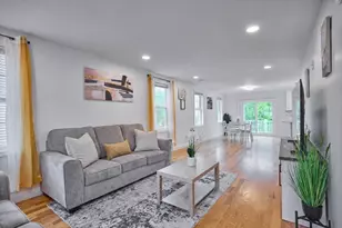 43 Toscano Wy, Randolph, MA 02368 - Photo 2
