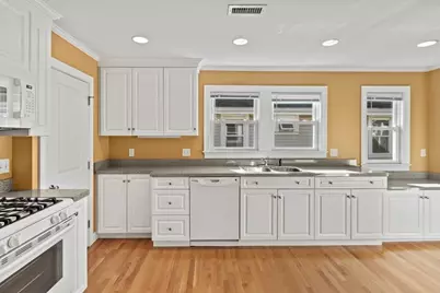 45 S. Waverly #45, Boston, MA 02134 - Photo 4