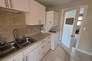 1040 Cove Rd, New Bedford, MA 02744 - Photo 6