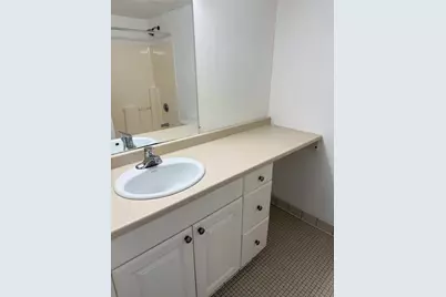 96 Old Colony Ave #355, Taunton, MA 02718 - Photo 14