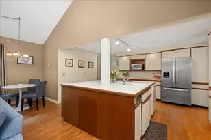 11 Hickory Rd, Southborough, MA 01772 - Photo 14