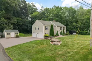 23 Appaloosa Dr, Methuen, MA 01844 - Photo 36