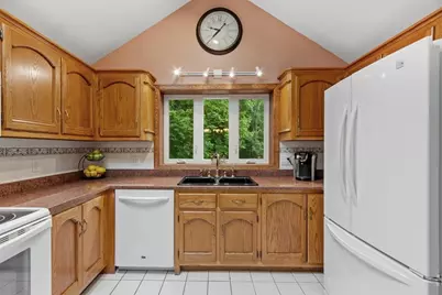 23 Appaloosa Drive, Methuen, MA 01844 - Photo 12