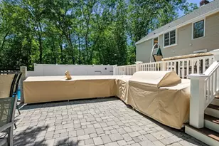 25 Turtle Ln, North Andover, MA 01845 - Photo 4