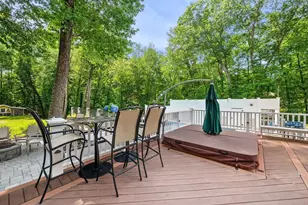 25 Turtle Ln, North Andover, MA 01845 - Photo 8