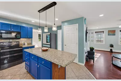 36 Shirley Rd, Shrewsbury, MA 01545 - Photo 10