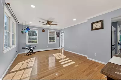 36 Shirley Rd, Shrewsbury, MA 01545 - Photo 16